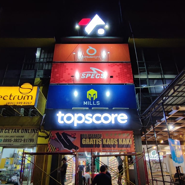 Cover photo of TOPSCORE SURABAYA - TOKO SEPATU OLAHRAGA TERLENGKAP DI SURABAYA